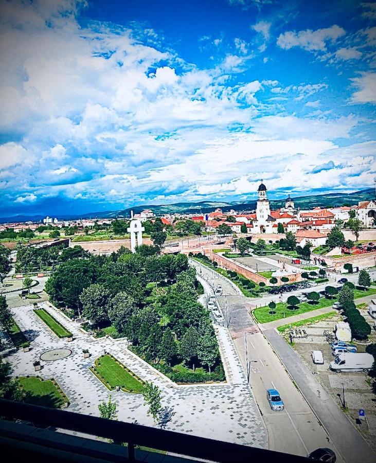 Ferienwohnung Midsummer Boulevard Alba Iulia Exterior foto