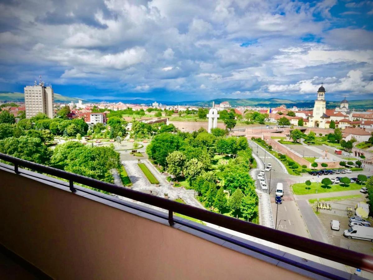 Ferienwohnung Midsummer Boulevard Alba Iulia Exterior foto