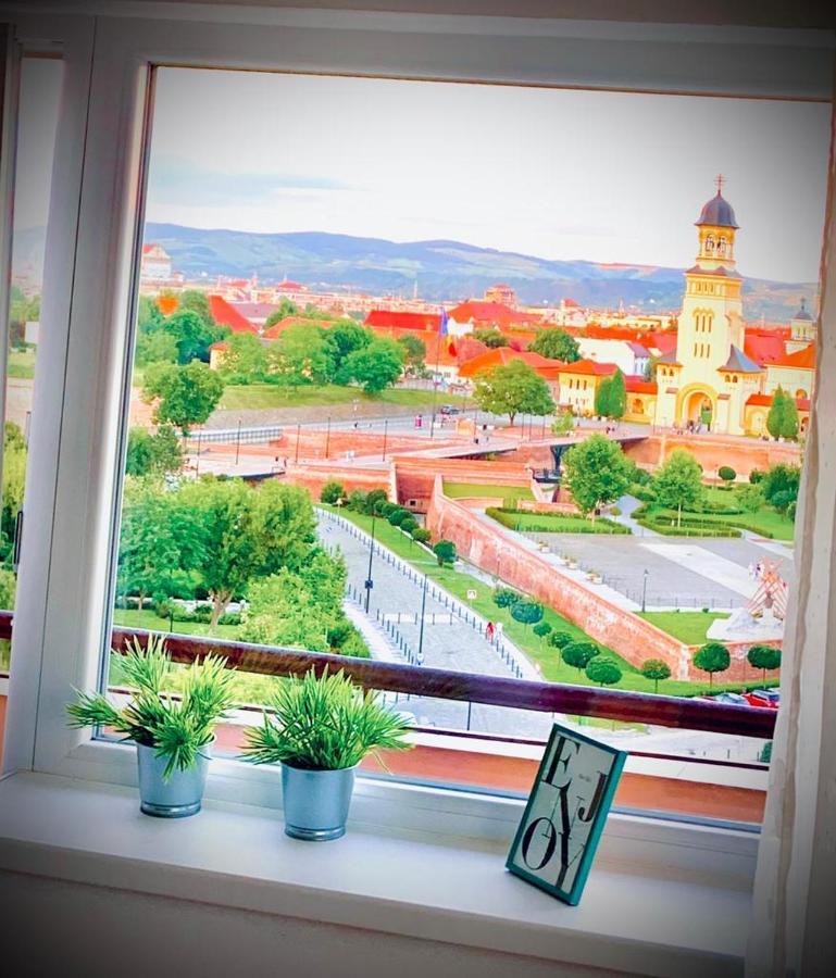 Ferienwohnung Midsummer Boulevard Alba Iulia Exterior foto